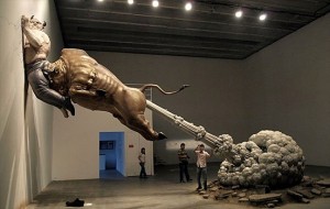 Bull-Fart-Sculpture-01