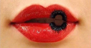 Clever-and-Creative-Antismoking-ads-lips